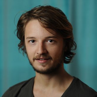 דניאל דמידוב-