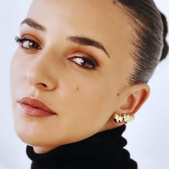 עובדות או לא להיות-1