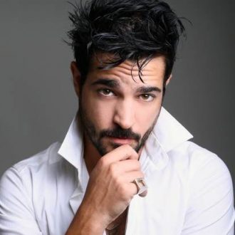 תום גרציאני-