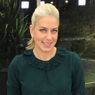 בעיניים פקוחות: לראות, להבין, לנצח-0