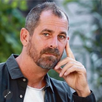 מציאות וירטואלית-0