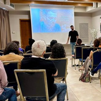 מה קורה כשאנחנו לא מסתכלים? מסע מצמרר אל עולמם של נוער בסיכון-1