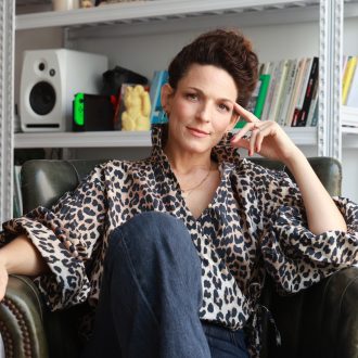 מי נתן לך מיקרופון?!-2