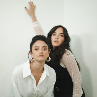 עינת ואלי – מופע בימתי-1